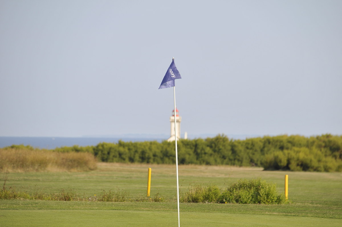 Coupe_Agence_Noury_2025-08-03_Ruthardt (1)